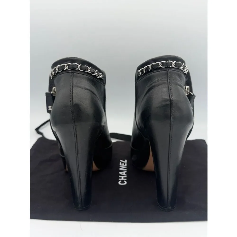Chanel Black Leather Chain Details Ankle Booties US 8